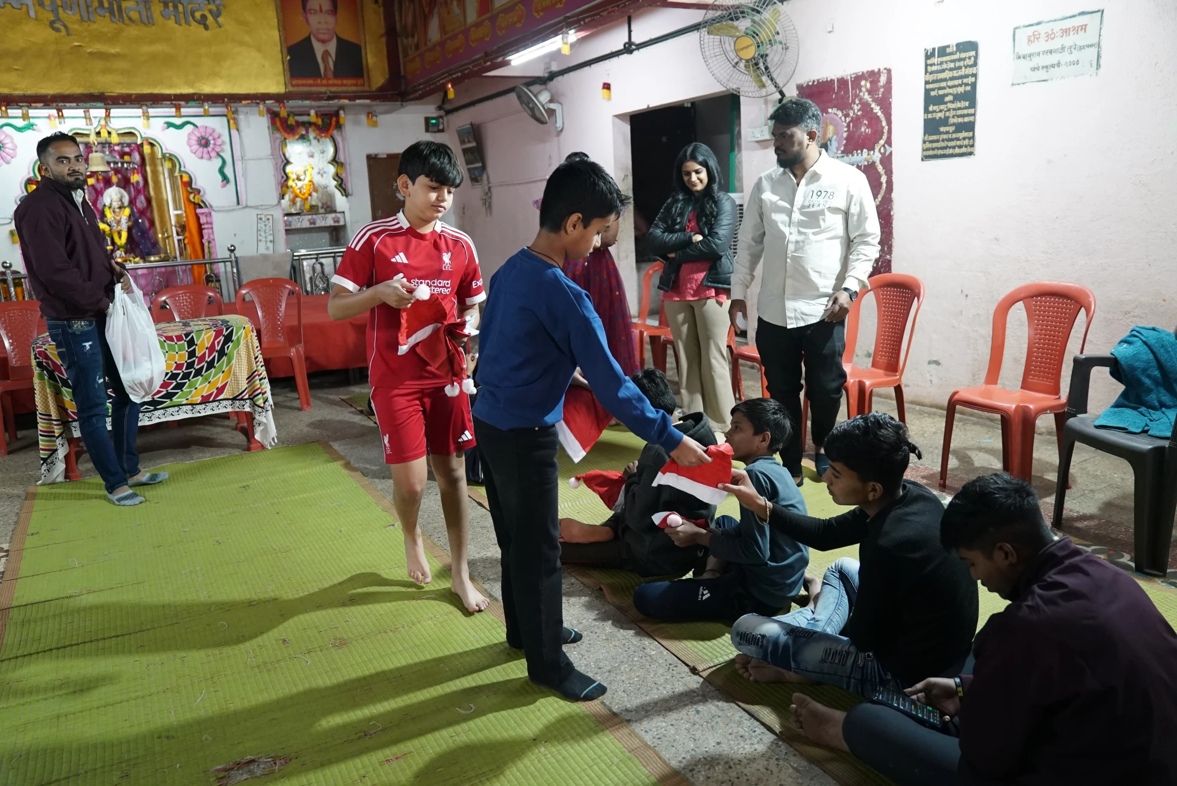 Spreading Joy This Christmas: A Celebration with Children at Mauli Krupa 5